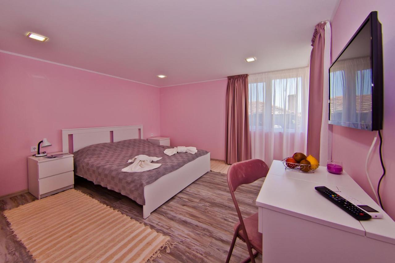 Guest House Stefan Балчик Екстериор снимка